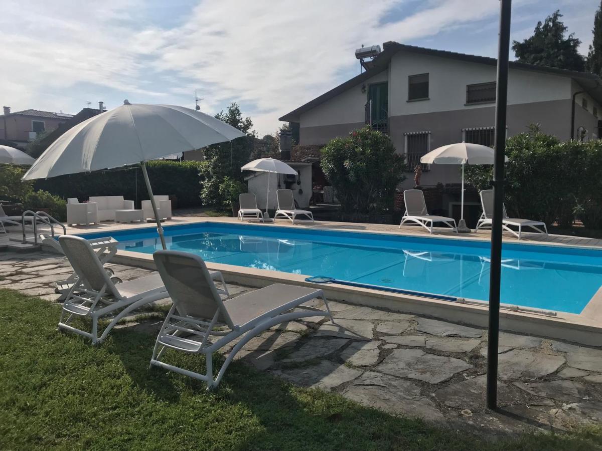 Appartamento Lussuoso 2 In Villa Riccardo Barga Luaran gambar