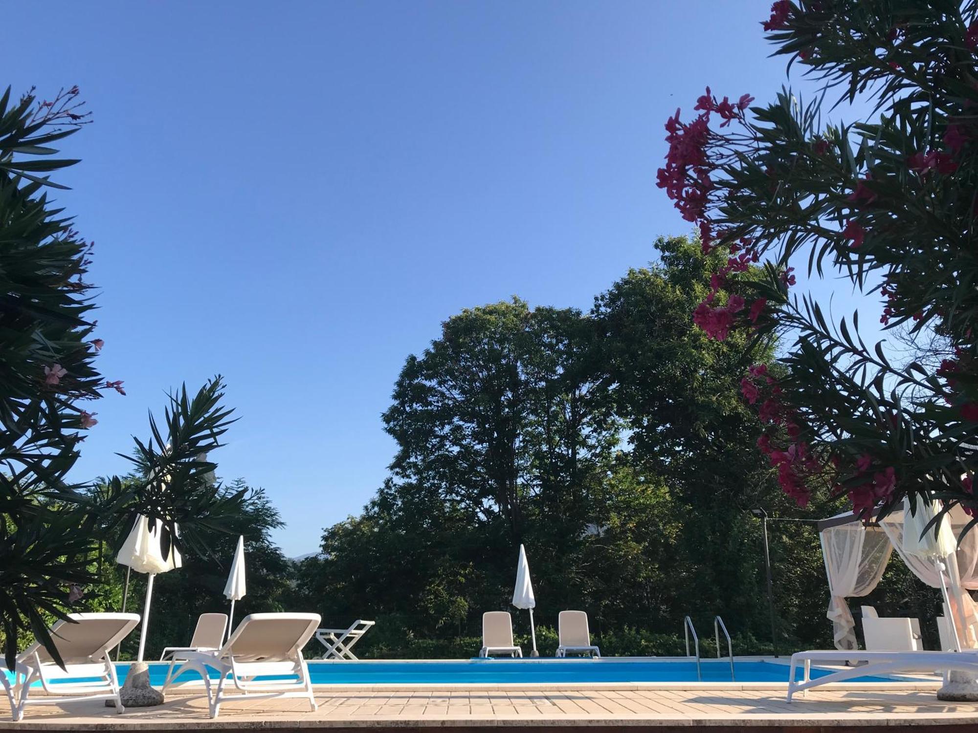 Appartamento Lussuoso 2 In Villa Riccardo Barga Luaran gambar